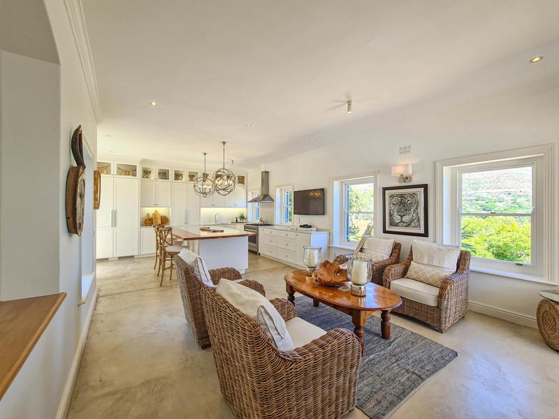 To Let 4 Bedroom Property for Rent in Hout Bay Western Cape